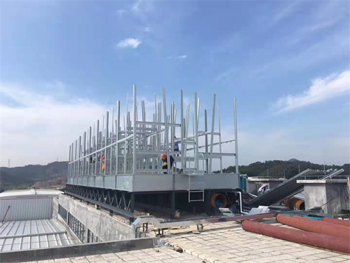 在安裝密閉式冷卻塔時(shí)，需要注意什么問(wèn)題?(合肥閉式冷卻塔注意事項(xiàng))