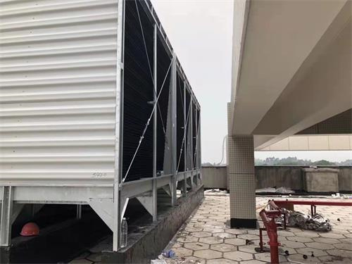 閉式冷卻塔排水不干凈會造成哪些嚴(yán)重的后果,閉式冷卻塔與開式冷卻塔的區(qū)別