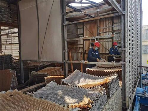 玻璃鋼冷卻塔的內(nèi)循環(huán)防凍措施(小型玻璃鋼冷卻塔防凍)